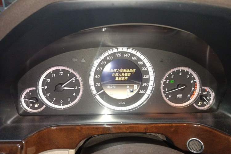 Used Mercedes-Benz E-Class 2012 E 200 L CGI Elegant Model Instrument Cluster