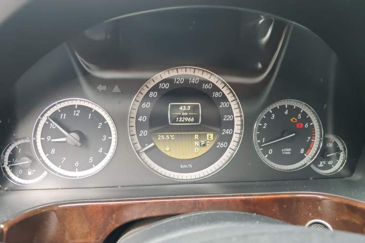 Used Mercedes-Benz E-Class 2012 E 200 L CGI Elegant Model Instrument Cluster