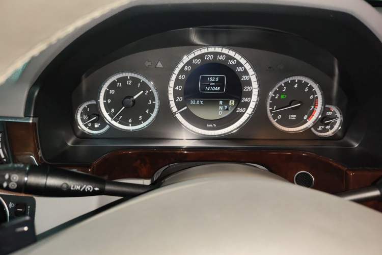 Used Mercedes-Benz E-Class 2012 E 200 L CGI Elegant Model Instrument Cluster
