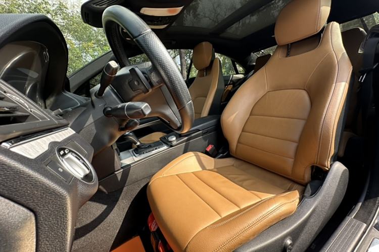 Used Mercedes-Benz E-Class 2012 E 260 CGI Coupe Interior 2