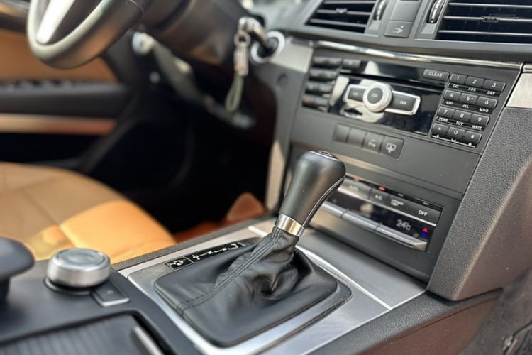 Used Mercedes-Benz E-Class 2012 E 260 CGI Coupe Interior 6