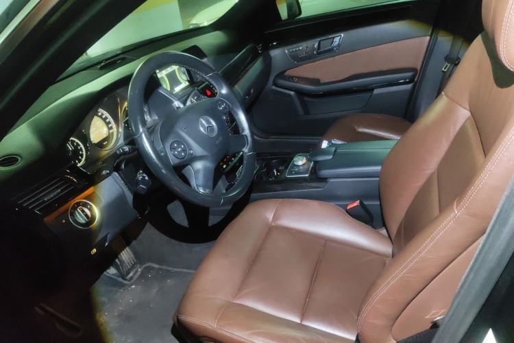 Used Mercedes-Benz E-Class 2012 E 300 L Fashion Model Left Front Seat
