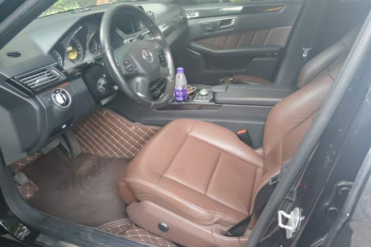 Used Mercedes-Benz E-Class 2012 E 260 L CGI Fashion Model Left Front Seat