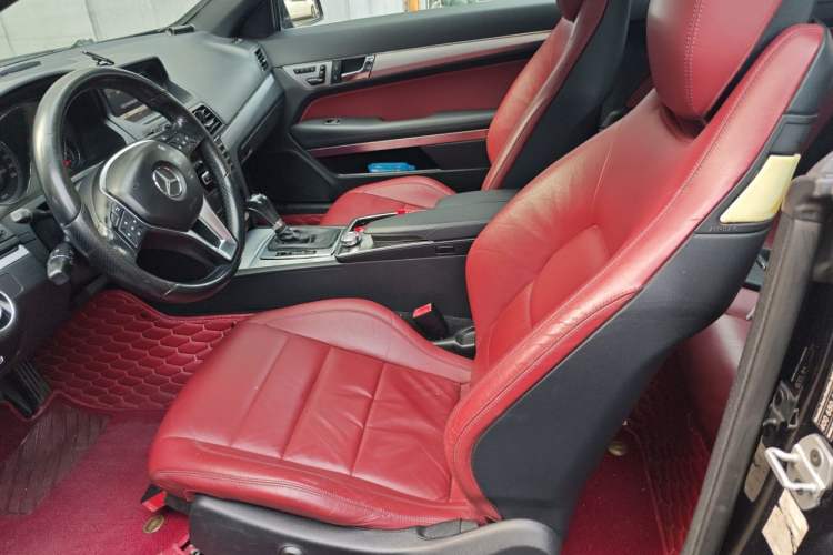 Used Mercedes-Benz E-Class 2012 E 200 CGI Coupe Left Front Seat