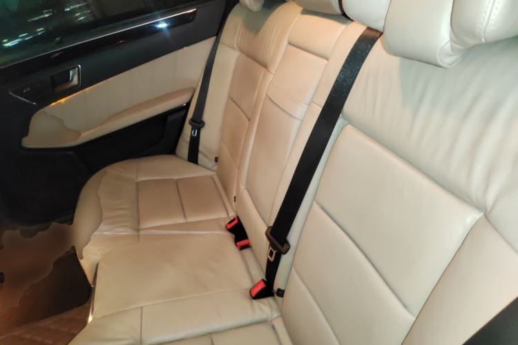 Used Mercedes-Benz E-Class 2012 E 300 L Fashion Model Left Rear Seat