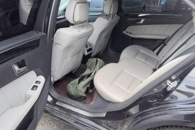 Used Mercedes-Benz E-Class 2012 E 260 L CGI Fashion Model Left Rear Seat
