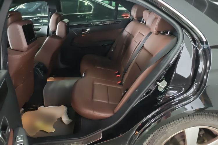 Used Mercedes-Benz E-Class 2012 E 300 L Fashion Model Left Rear Seat