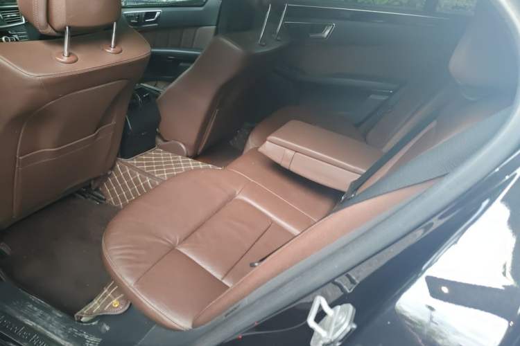 Used Mercedes-Benz E-Class 2012 E 260 L CGI Fashion Model Left Rear Seat