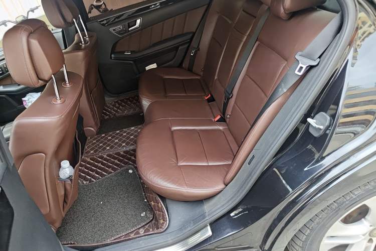 Used Mercedes-Benz E-Class 2012 E 260 L CGI Fashion Model Left Rear Seat