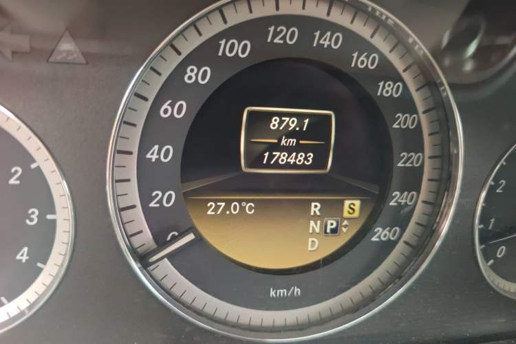 Used Mercedes-Benz E-Class 2012 E 300 L Elegant Model Odometer Close Up
