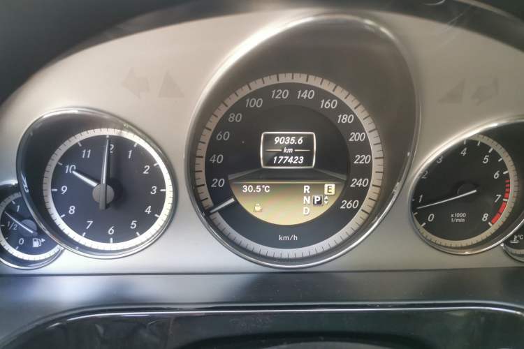 Used Mercedes-Benz E-Class 2012 E 300 L Stylish Luxury Model Odometer Close Up