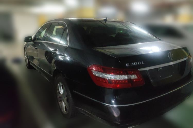 Used Mercedes-Benz E-Class 2012 E 300 L Fashion Model Rear Left 45 Deg
