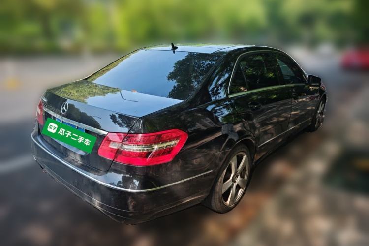 Used Mercedes-Benz E-Class 2012 E 260 L CGI Fashion Model Rear Right 45 Deg