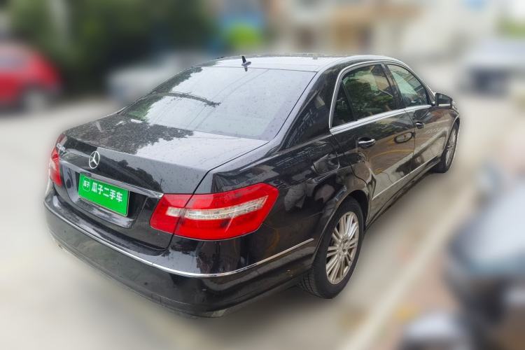 Used Mercedes-Benz E-Class 2012 E 260 L CGI Fashion Model Rear Right 45 Deg