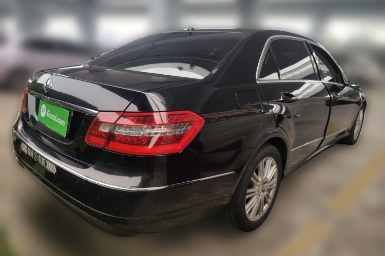 Used Mercedes-Benz E-Class 2012 E 260 L CGI Fashion Model Rear Right 45 Deg