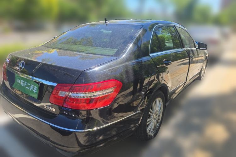 Used Mercedes-Benz E-Class 2012 E 260 L CGI Fashion Model Rear Right 45 Deg
