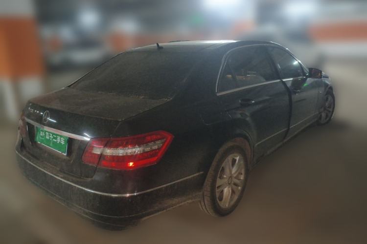 Used Mercedes-Benz E-Class 2012 E 260 L CGI Fashion Model Rear Right 45 Deg