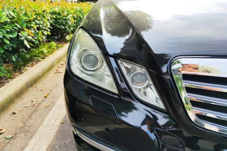 Used Mercedes-Benz E-Class 2012 E 300 L Stylish Luxury Model Right Front Headlight