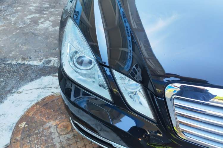 Used Mercedes-Benz E-Class 2012 E 300 L Elegant Model Right Front Headlight