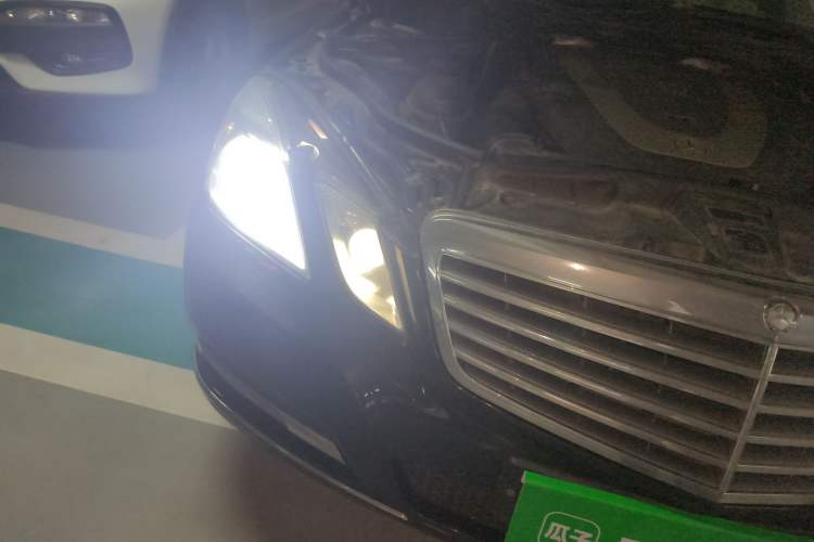 Used Mercedes-Benz E-Class 2012 E 300 L Elegant Model Right Front Headlight