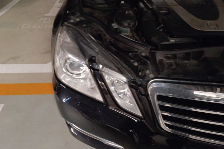 Used Mercedes-Benz E-Class 2012 E 300 L Stylish Luxury Model Right Front Headlight