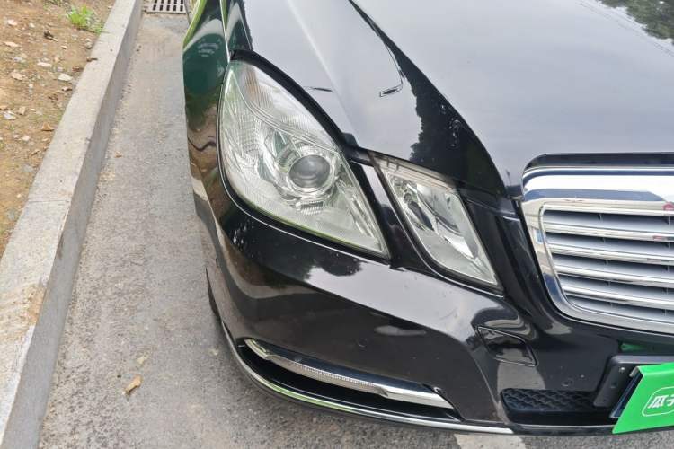 Used Mercedes-Benz E-Class 2012 E 200 L CGI Elegant Model Right Front Headlight