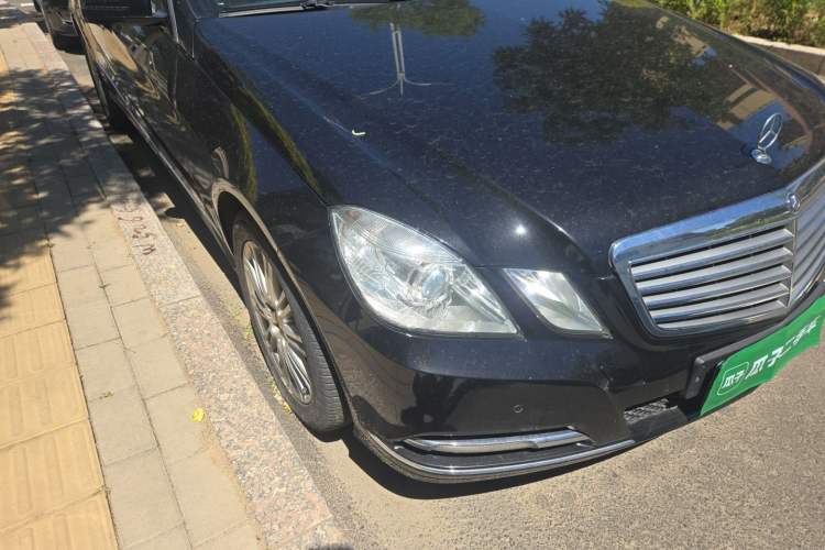 Used Mercedes-Benz E-Class 2012 E 260 L CGI Fashion Model Right Front Headlight