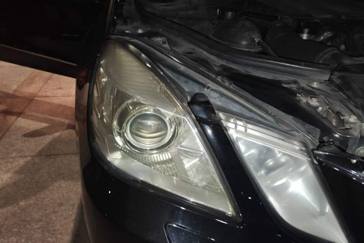 Used Mercedes-Benz E-Class 2012 E 300 L Elegant Model Right Front Headlight