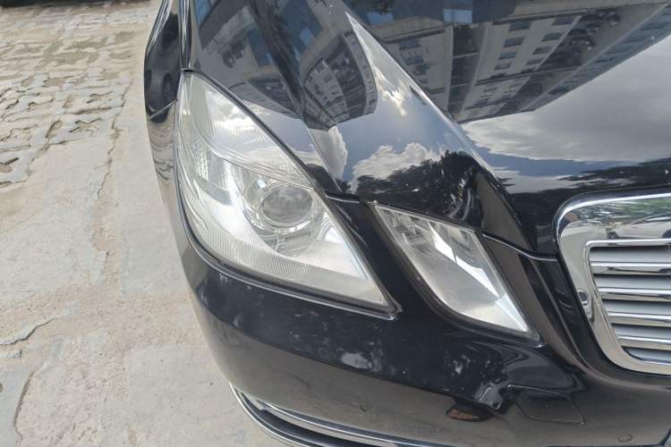 Used Mercedes-Benz E-Class 2012 E 200 L CGI Elegant Model Right Front Headlight