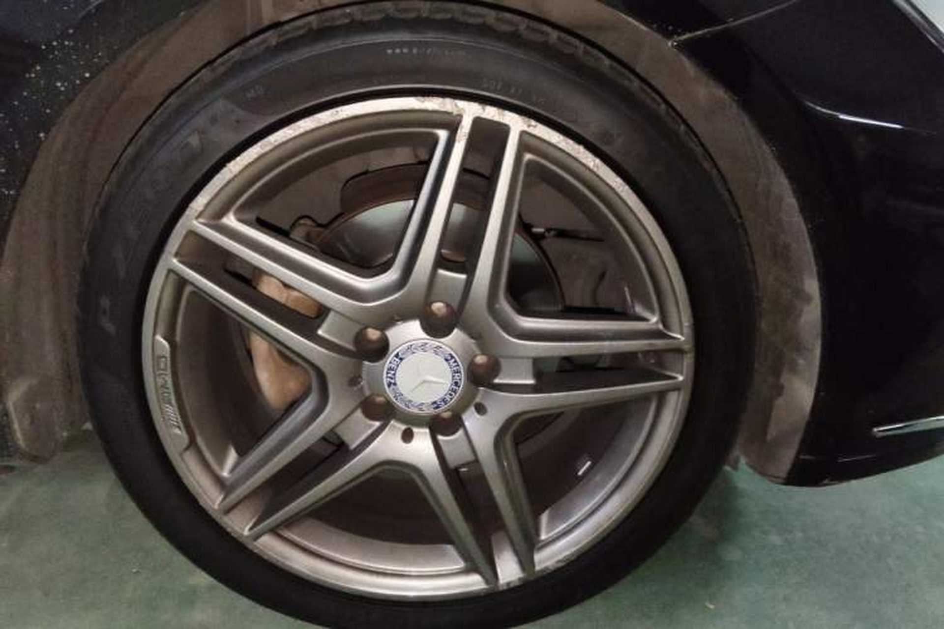 Used Mercedes-Benz E-Class 2012 E 260 CGI Convertible Right Front Wheel Hub