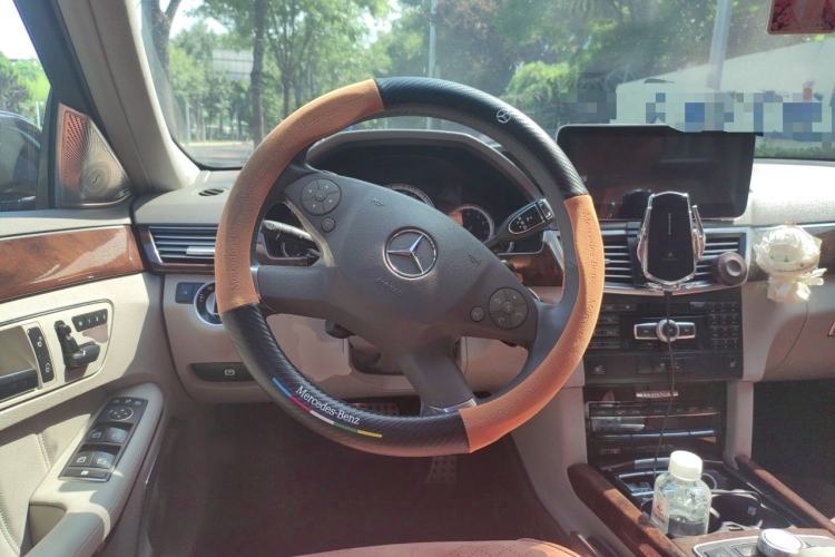 Used Mercedes-Benz E-Class 2012 E 300 L Elegant Model Steering Wheel