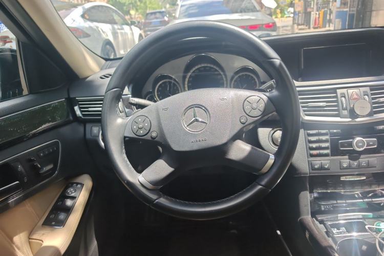 Used Mercedes-Benz E-Class 2012 E 300 L Fashion Model Steering Wheel