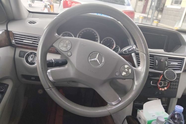 Used Mercedes-Benz E-Class 2012 E 200 L CGI Elegant Model Steering Wheel