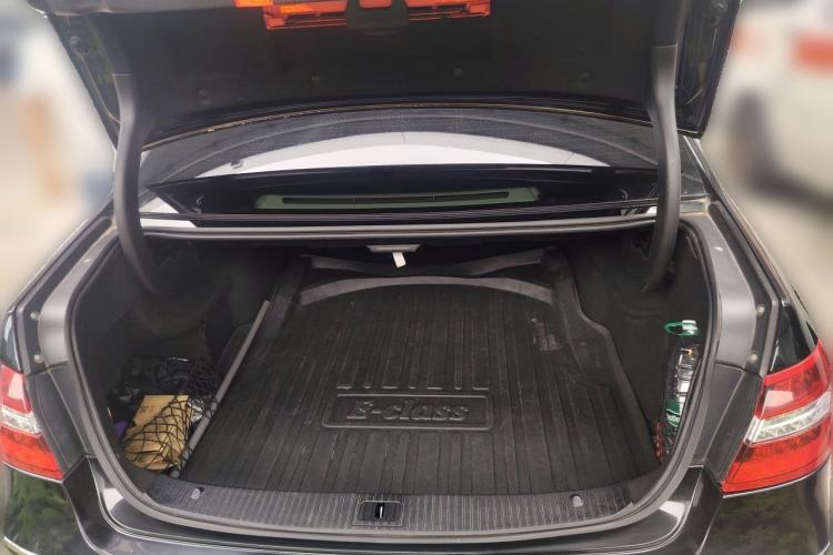 Used Mercedes-Benz E-Class 2012 E 260 L CGI Fashion Model Trunk