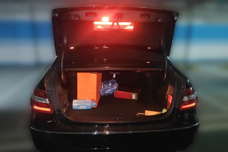 Used Mercedes-Benz E-Class 2012 E 300 L Elegant Model Trunk