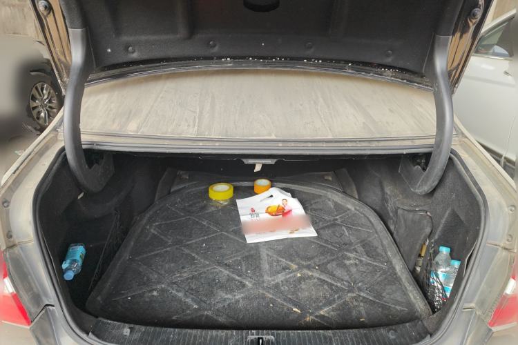 Used Mercedes-Benz E-Class 2012 E 300 L Elegant Model Trunk