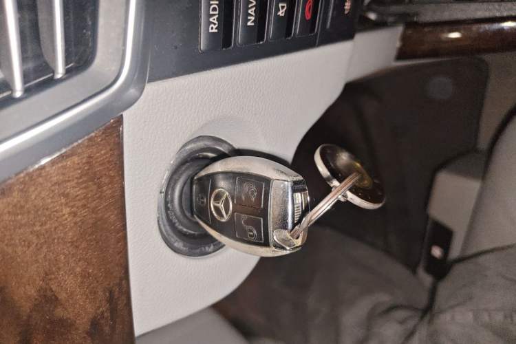 Used Mercedes-Benz E-Class 2012 E 300 L Elegant Model Vehicle Key