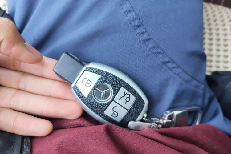 Used Mercedes-Benz E-Class 2012 E 300 L Elegant Model Vehicle Key