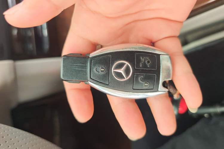 Used Mercedes-Benz E-Class 2012 E 300 L Elegant Model Vehicle Key