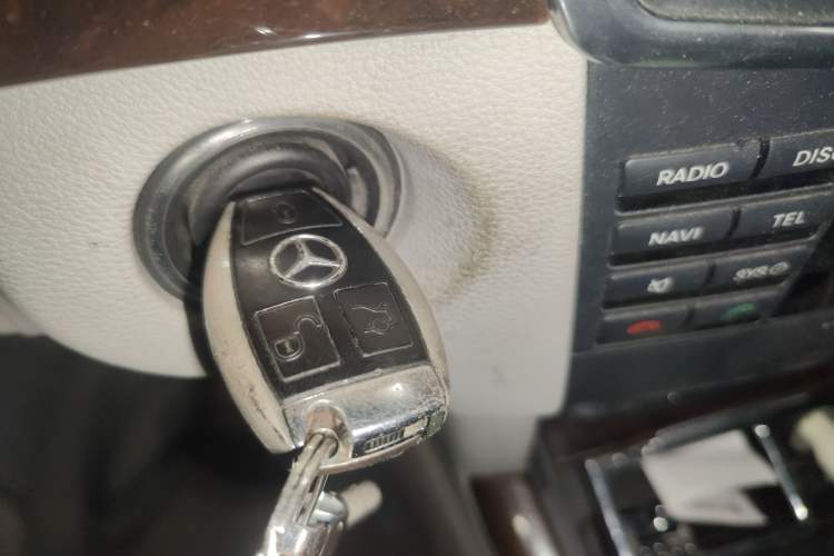 Used Mercedes-Benz E-Class 2012 E 200 L CGI Elegant Model Vehicle Key