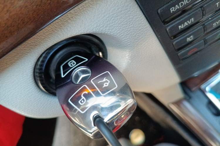 Used Mercedes-Benz E-Class 2012 E 200 L CGI Elegant Model Vehicle Key