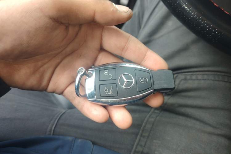 Used Mercedes-Benz E-Class 2012 E 200 L CGI Elegant Model Vehicle Key