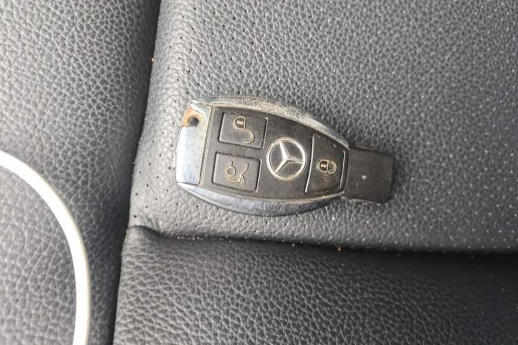 Used Mercedes-Benz E-Class 2012 E 200 L CGI Elegant Model Vehicle Key