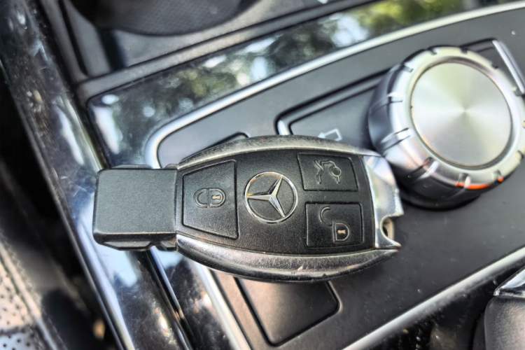 Used Mercedes-Benz E-Class 2012 E 300 L Stylish Luxury Model Vehicle Key