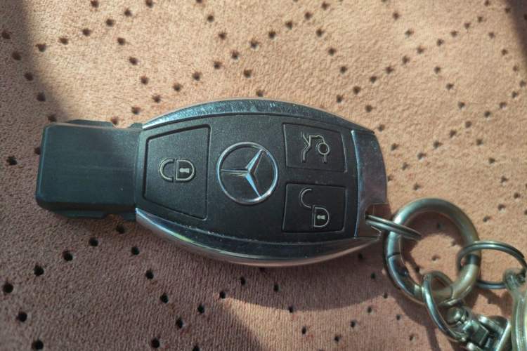 Used Mercedes-Benz E-Class 2012 E 300 L Elegant Model Vehicle Key