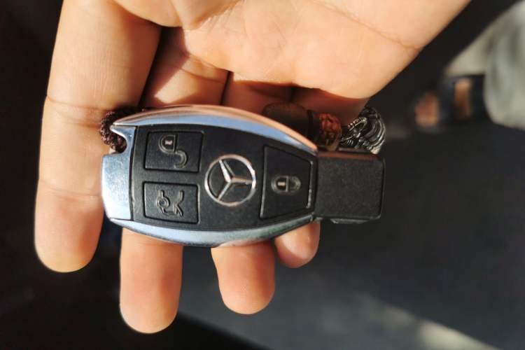 Used Mercedes-Benz E-Class 2012 E 300 L Stylish Luxury Model Vehicle Key