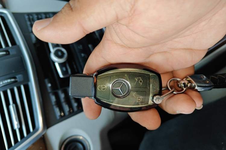 Used Mercedes-Benz E-Class 2012 E 300 L Elegant Model Vehicle Key