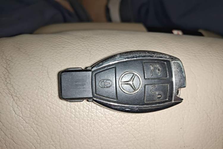 Used Mercedes-Benz E-Class 2012 E 300 L Elegant Model Vehicle Key