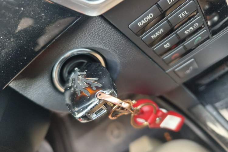 Used Mercedes-Benz E-Class 2012 E 260 L CGI Fashion Model Vehicle Key