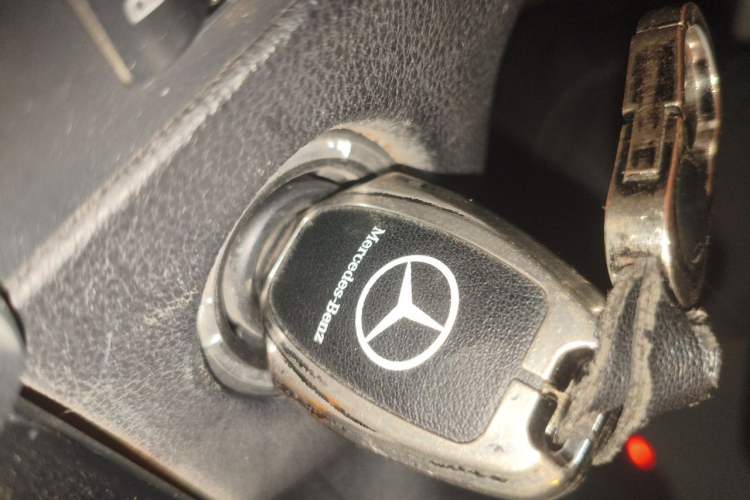 Used Mercedes-Benz E-Class 2012 E 260 L CGI Fashion Model Vehicle Key